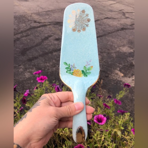 Vintage Cake server Blue & Gold Yellow rose H. Aynsley made in England Wedding🩵 - Picture 9 of 11